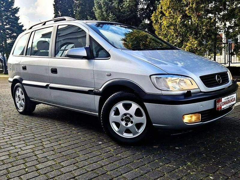 Srebrny Używany 2000 Opel Zafira Minivan | 10 999 zł (Drogi) - Obraz 1/4