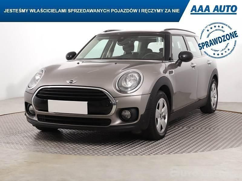 Używany Mini Clubman 2017 Beżowy Kombi