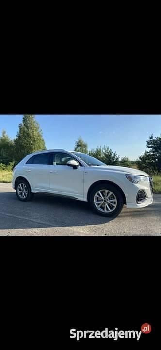 Biały Używany 2023 Audi Q3 S-Line SUV | 183 000 zł - Obraz 1/4
