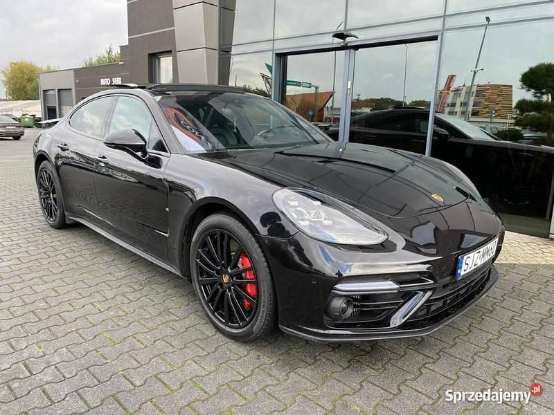 Czarny Używany 2017 Porsche Panamera Turbo Sedan/Limuzyna | 299 000 zł - Obraz 1/4