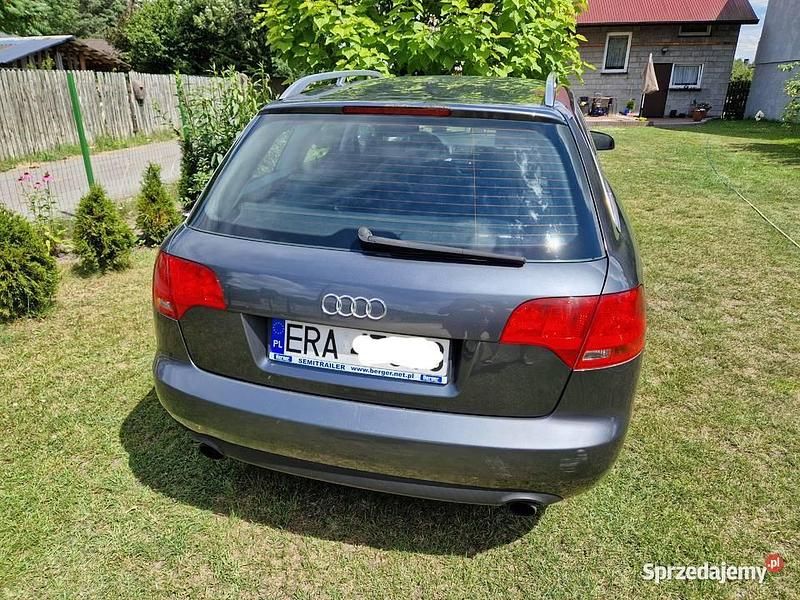 Szary Używany 2004 Audi A4 S-Line Kombi | 9500 zł - Obraz 1/4