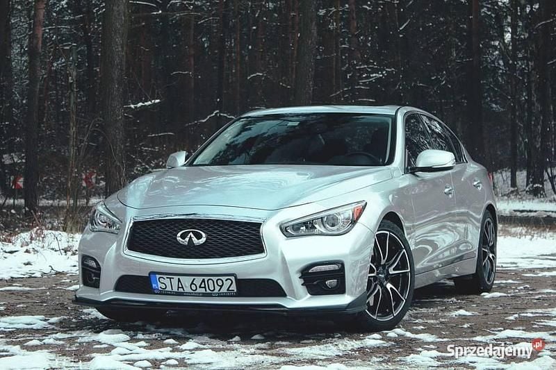 Używany 2015 Infiniti Q50 Sedan/Limuzyna | 65 000 zł - Obraz 1/4