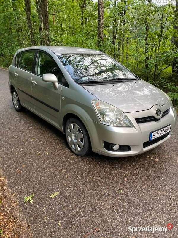 Używany 2007 Toyota Corolla Verso Minivan | 17 900 zł - Obraz 1/4