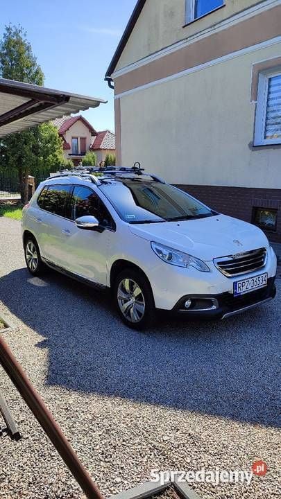 Biały Używany 2015 Peugeot 2008 Allure SUV | 26 000 zł (Dobra cena) - Obraz 1/4