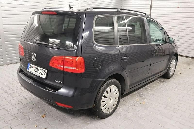Używany VW Touran 140 KM (102 kW) 2014 Czarny (metalik) Minivan