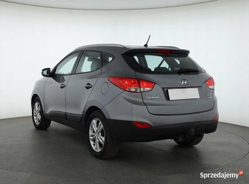 Używany Hyundai ix35 135 KM (99 kW) 2012 Srebrny SUV