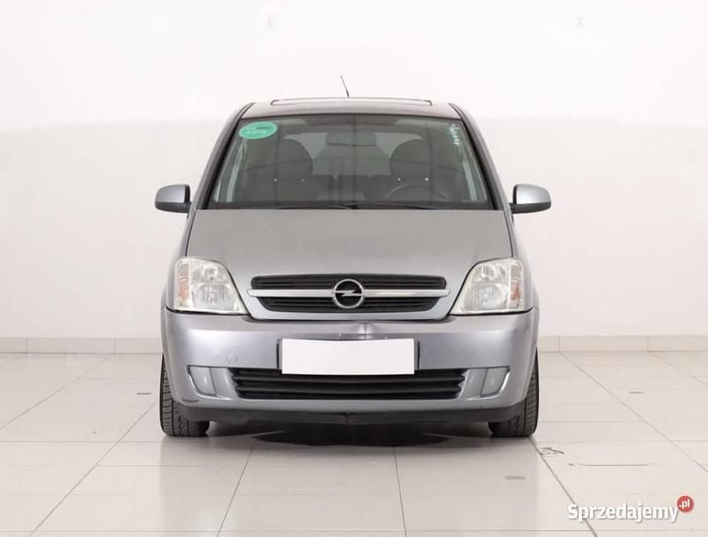 Srebrny Używany 2004 Opel Meriva Minivan | 2399 zł - Obraz 1/4