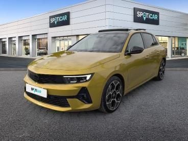 Żółty Używany 2024 Opel Astra Ultimate | 117 900 zł - Obraz 1/4