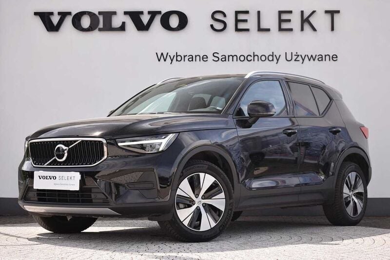 Czarny Używany 2024 Volvo XC40 SUV | 157 900 zł (Uczciwa cena) - Obraz 1/4
