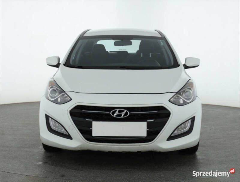 Biały Używany 2016 Hyundai i30 Kombi | 27 999 zł (Super Cena) - Obraz 1/4