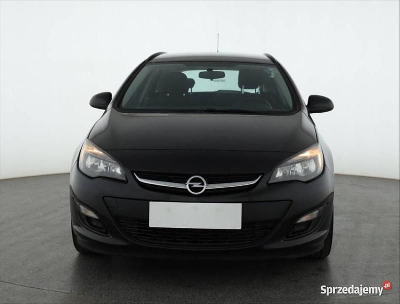 Czarny Używany 2013 Opel Astra Kombi | 18 999 zł (Uczciwa cena) - Obraz 1/4
