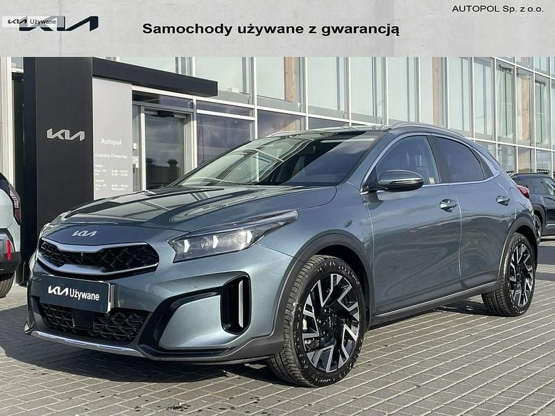 Zielony jasny (metalik) Używany 2025 Kia XCeed SUV | 119 900 zł (Dość drogi) - Obraz 1/4