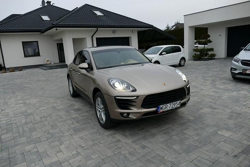 Używany Porsche Macan 340 KM (250 kW) 2017 Złoty (metalik, perła) SUV