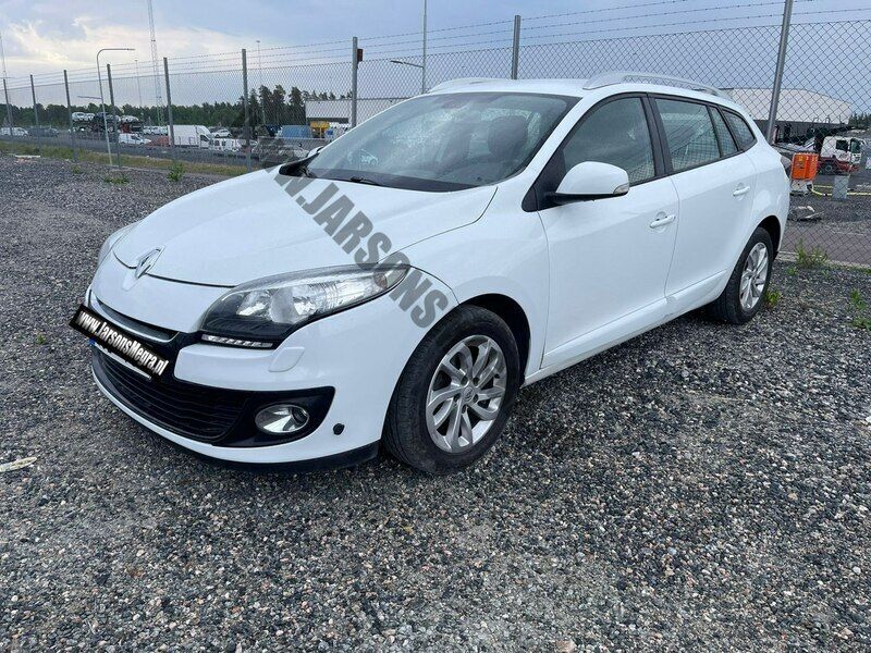 Biały Używany 2013 Renault Mégane GrandTour Kombi | 20 500 zł (Dobra cena) - Obraz 1/4