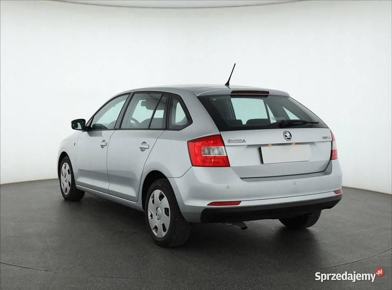 Używany Skoda Rapid 2013 Srebrny Hatchback