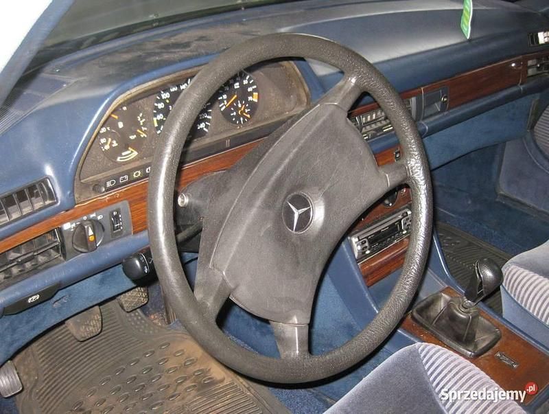 Używany Mercedes S280 1983 Sedan/Limuzyna