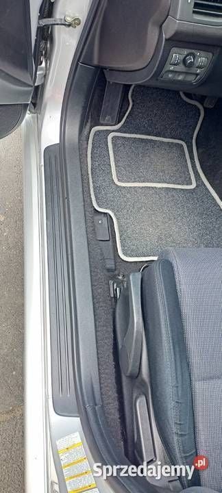 Używany Subaru Legacy 2005 Srebrny Sedan/Limuzyna