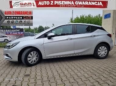 Srebrny Używany 2019 Opel Astra Hatchback | 40 900 zł (Uczciwa cena) - Obraz 1/4
