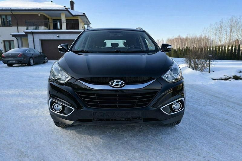 Używany Hyundai ix35 135 KM (99 kW) 2012 Czarny (metalik) SUV