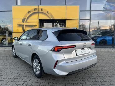 Używany Opel Astra Edition 130 KM (95 kW) 2024 Srebrny