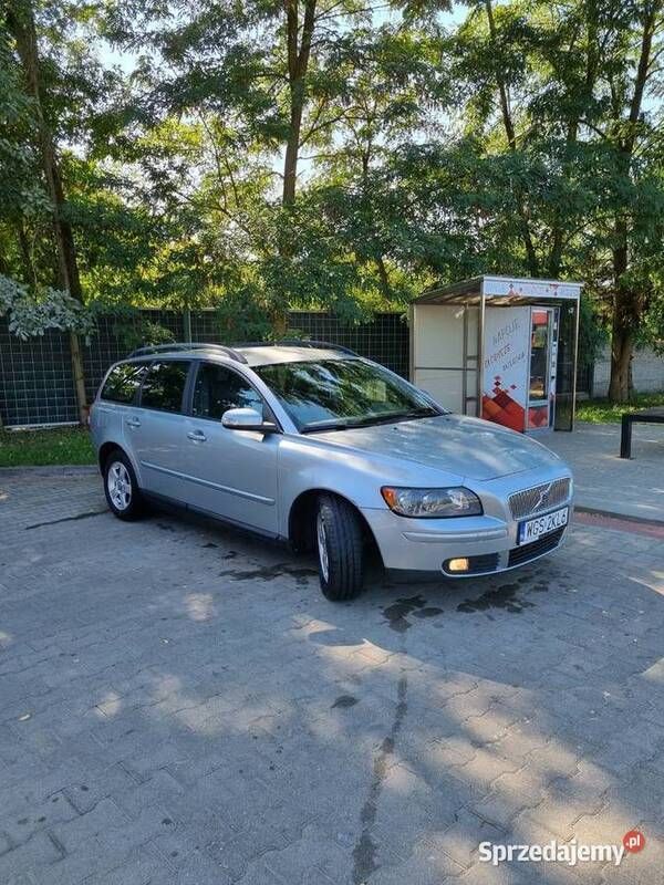 Srebrny Używany 2006 Volvo V50 Kombi | 9000 zł (Dobra cena) - Obraz 1/4