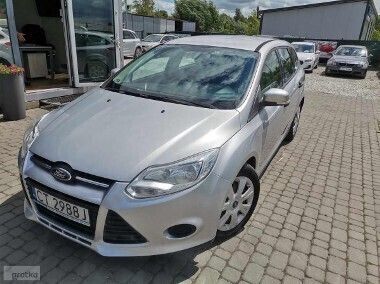 Srebrny Używany 2013 Ford Focus Sedan/Limuzyna | 22 900 zł (Uczciwa cena) - Obraz 1/4
