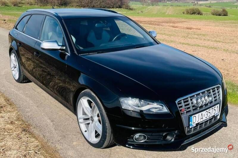 Używany Audi A4 136 KM (100 kW) 2010 Czarny Kombi