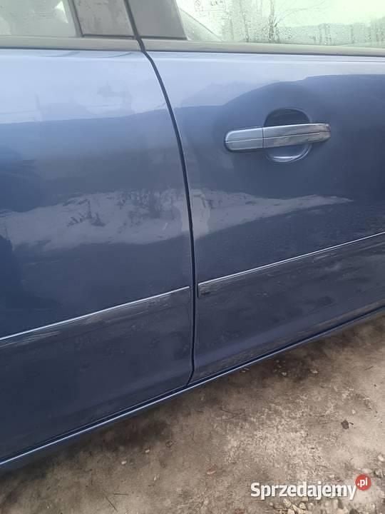 Używany Ford Focus 2004 Granatowy Hatchback