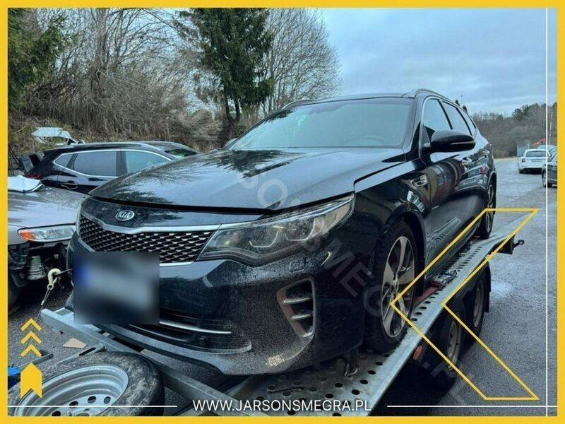 Czarny Używany 2017 Kia Optima 2 Kombi | 35 500 zł - Obraz 1/4