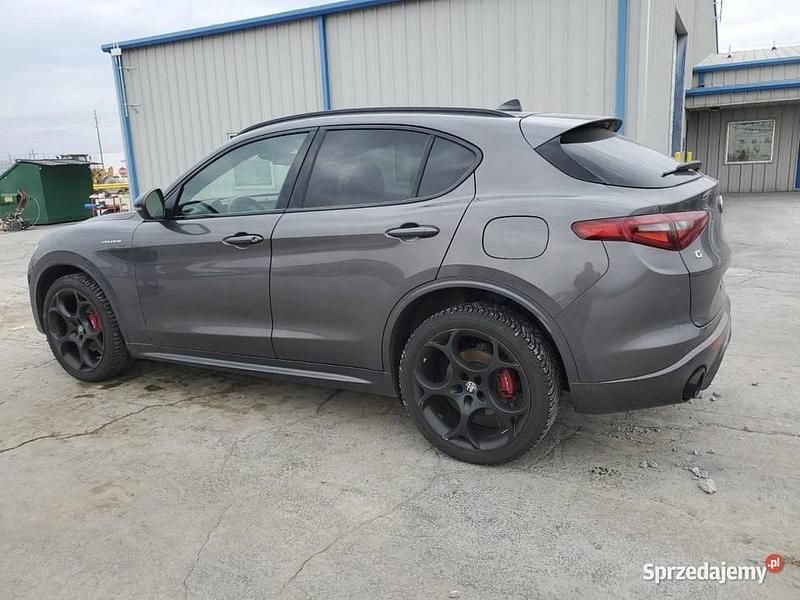 Szary Używany 2021 Alfa Romeo Stelvio Ti SUV | 86 000 zł - Obraz 1/4