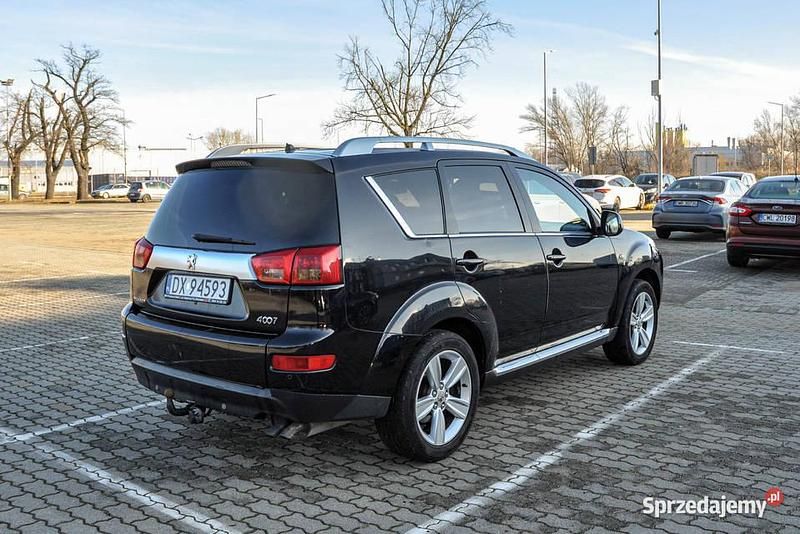 Używany Peugeot 4007 156 KM (114 kW) 2009 SUV
