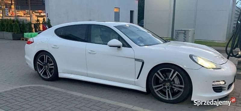 Używany 2011 Porsche Panamera 4S Sport Sedan/Limuzyna | 59 000 zł - Obraz 1/4