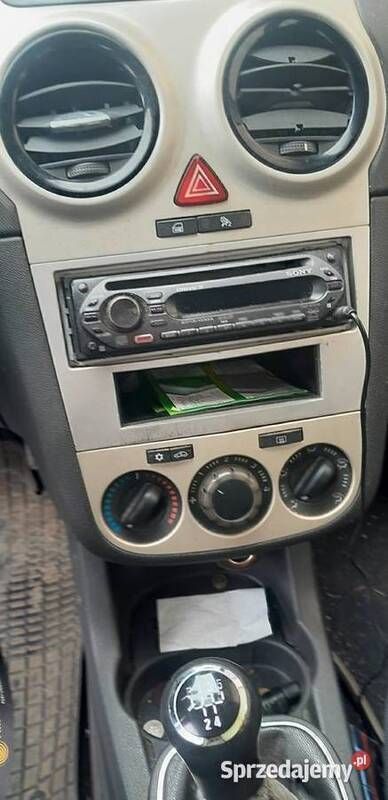 Używany 2008 Opel Corsa | 4200 zł - Obraz 1/4