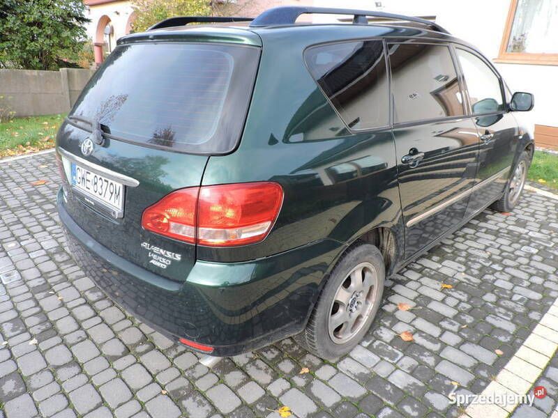 Używany 2002 Toyota Avensis Verso Minivan | 15 500 zł - Obraz 1/4