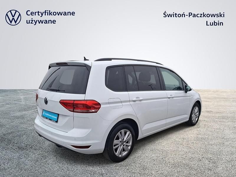 Używany VW Touran 150 KM (110 kW) 2021 Minivan