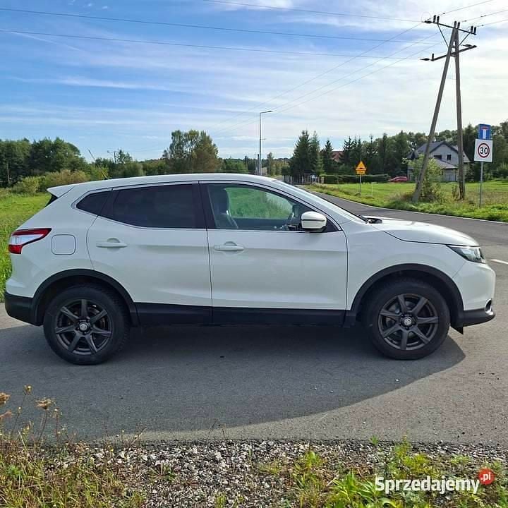 Używany Nissan Qashqai 2016 Biały SUV