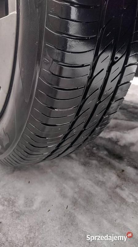 Używany Seat Ibiza 2004 Czerwony Hatchback