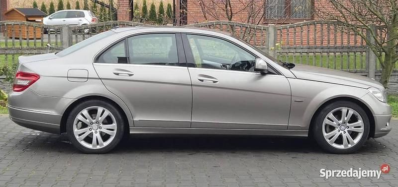 Używany Mercedes C200 2008