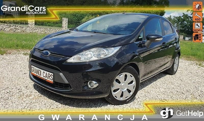 Czarny Używany 2011 Ford Fiesta Titanium Hatchback | 16 600 zł (Uczciwa cena) - Obraz 1/4