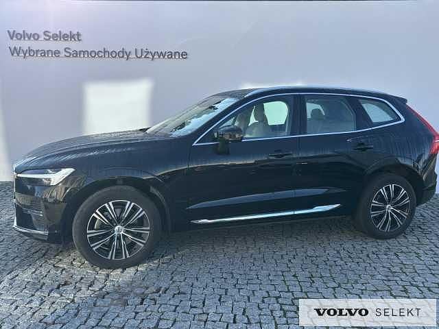 Czarny Używany 2022 Volvo XC60 SUV | 164 900 zł - Obraz 1/3