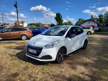Biały Używany 2016 Peugeot 208 Hatchback | 22 900 zł (Dobra cena) - Obraz 1/4