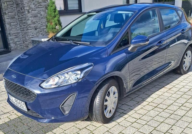 Używany Ford Fiesta 2019 Niebieski Hatchback