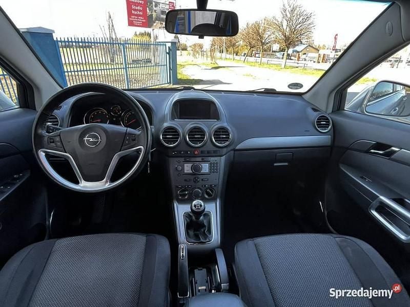 Używany Opel Antara 140 KM (102 kW) 2009 Srebrny SUV