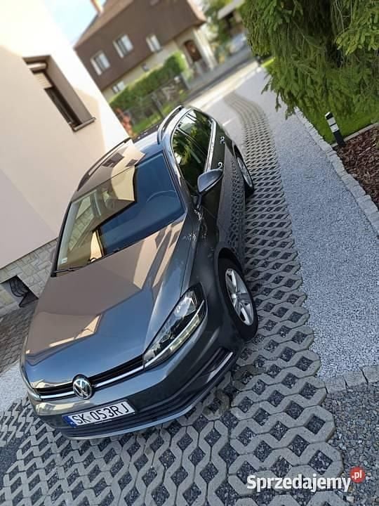 Szary Używany 2019 VW Golf VII Kombi | 46 800 zł (Uczciwa cena) - Obraz 1/4