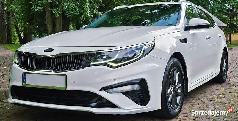 Biały Używany 2019 Kia Optima Kombi | 48 900 zł (Dobra cena) - Obraz 1/4
