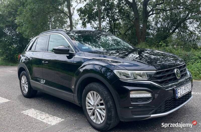 Czarny Używany 2018 VW T-Roc SUV | 82 500 zł (Uczciwa cena) - Obraz 1/4