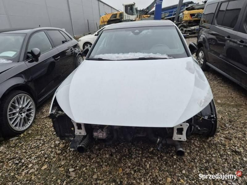 Używany Audi RS3 Sportback Comfort 2024 Biały Hatchback