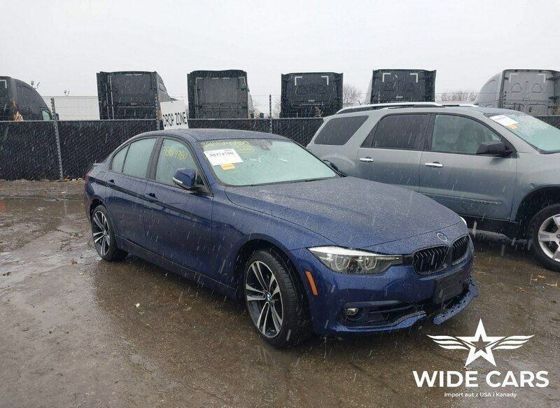 Niebieski (metalik) Używany 2018 BMW 330 Sport Line Sedan/Limuzyna | 45 200 zł - Obraz 1/4