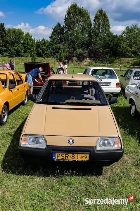 Beżowy Używany 1991 Skoda Favorit Hatchback | 17 900 zł - Obraz 1/4