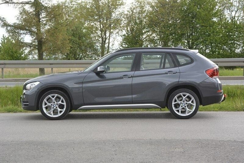 Używany BMW X1 xLine 143 KM (105 kW) 2014 Szary SUV